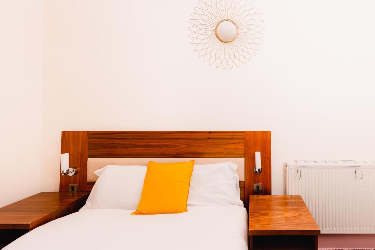 Super Central 4 Bedrooms Apartment By Calton Hill Apartment EDI