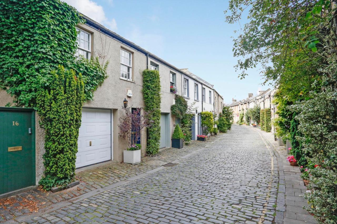 Apartment Mews