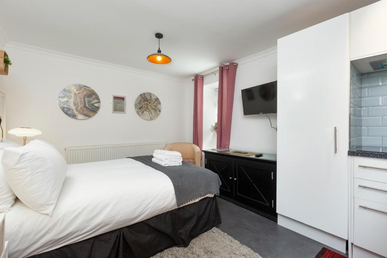 48 Gilmore Place Residences * Edinburgh