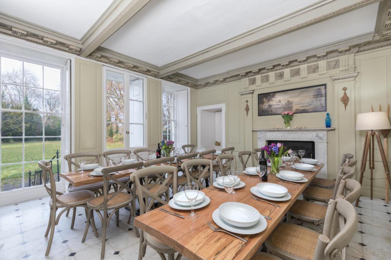 Drylaw House, Grade A Listed Mansion Near Centre Holiday home Edinburgh