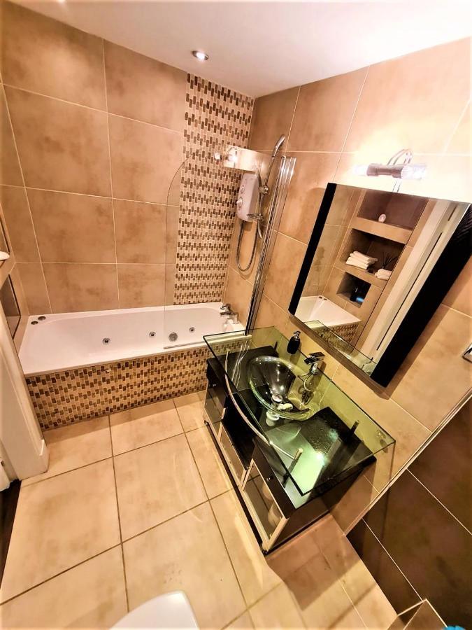 Apartment Luxury Scottish In Peaceful Meadows Park Edinburgh