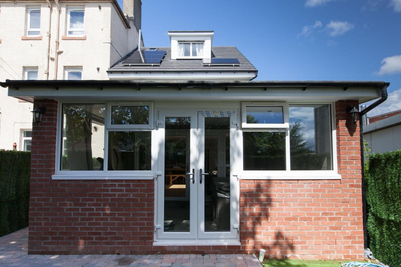 Luxury Arthur Seat Viewtownhouse With A Hot Tub *