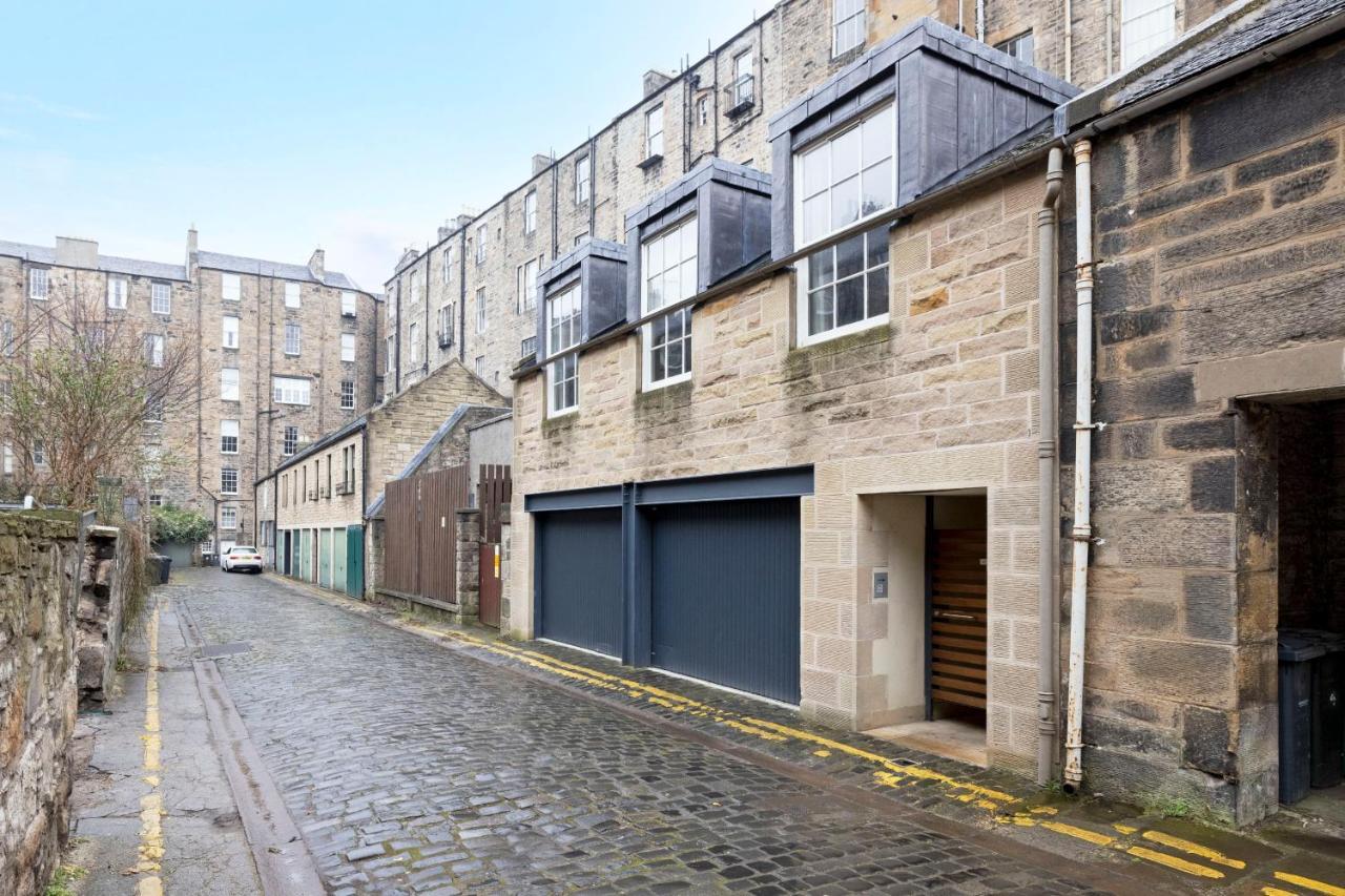 Joivy Contemporary And Vibrant 1br Flat Near Princes Street Apartment Edinburgh