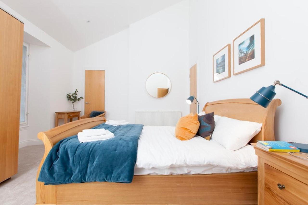 Deluxe Duplex With Garage * Edinburgh