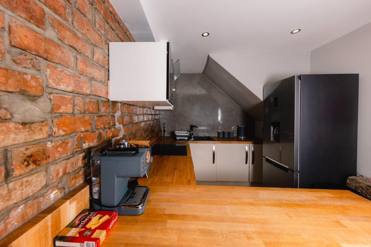 Superb Luxury Quality Central Apartment On Canal Apartment *