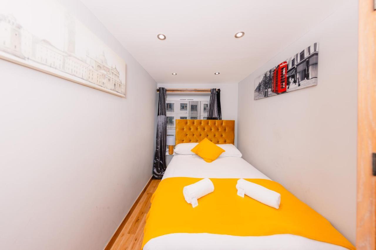Superb Luxury Quality Central Apartment On Canal Apartment Edinburgh