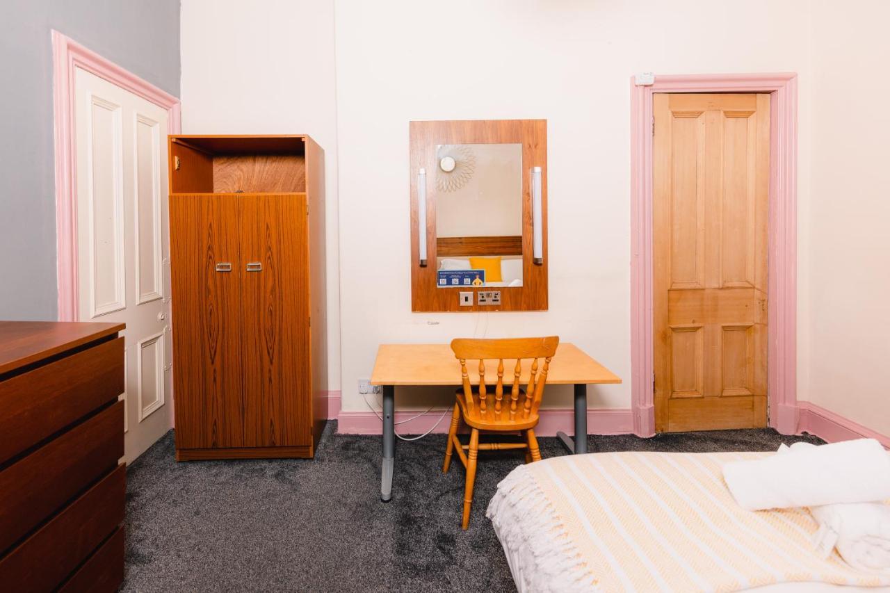 Super Central 4 Bedrooms Apartment By Calton Hill Apartment *