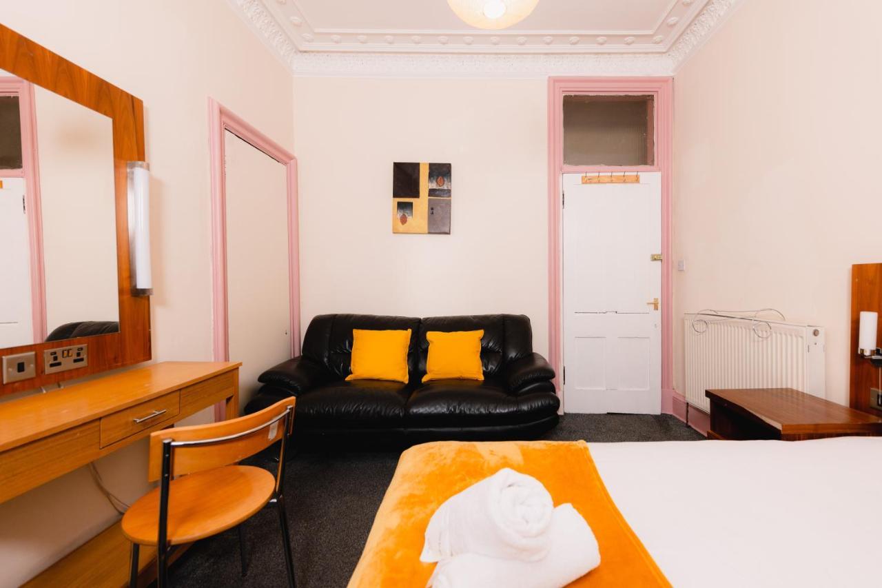 Apartment Super Central 4 Bedrooms Apartment By Calton Hill *