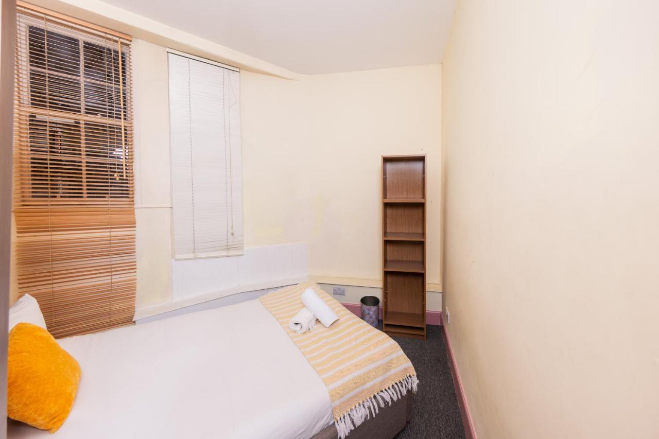 Apartment Super Central 4 Bedrooms Apartment By Calton Hill