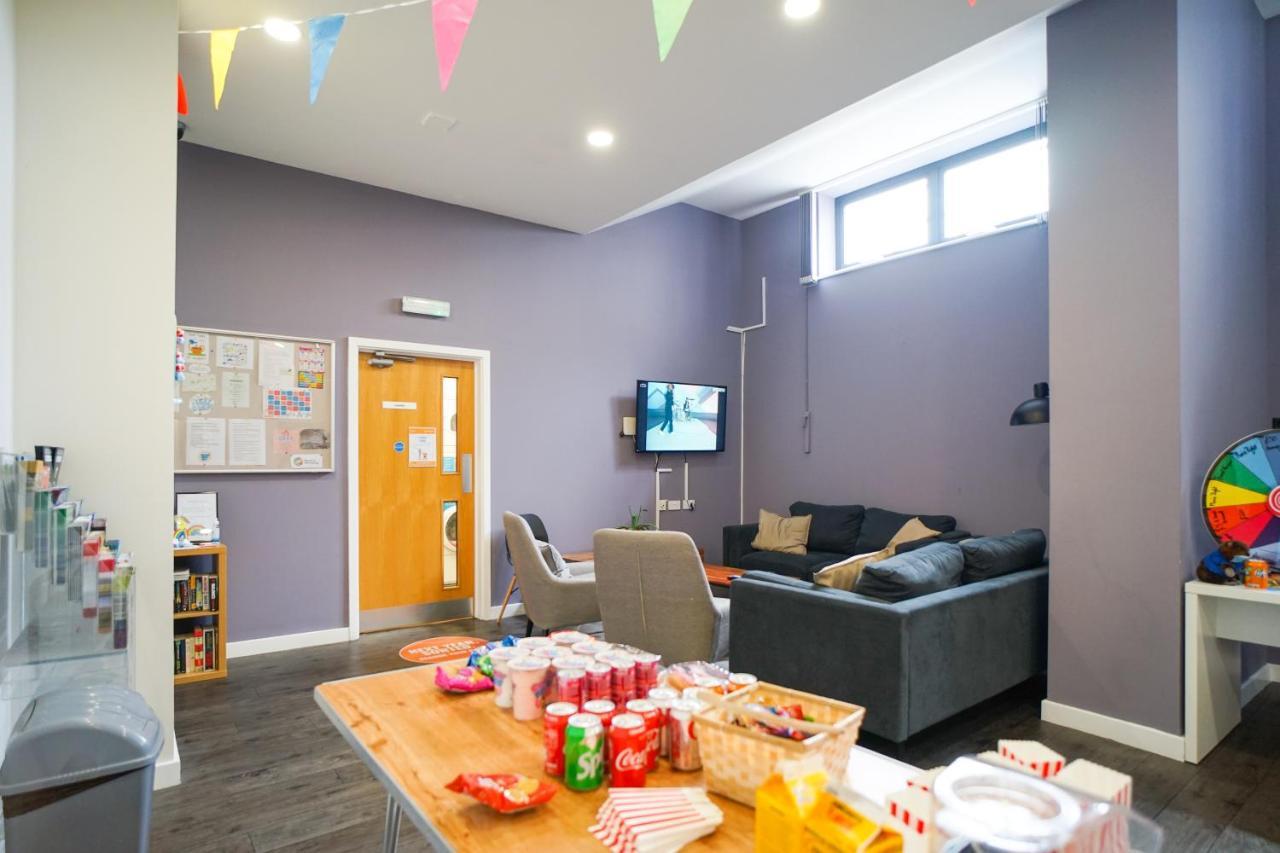 Beaverbank Place - Campus