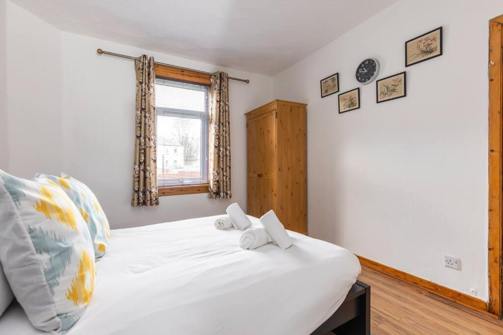Apartment Beautiful 2 Bedroom Flat In *