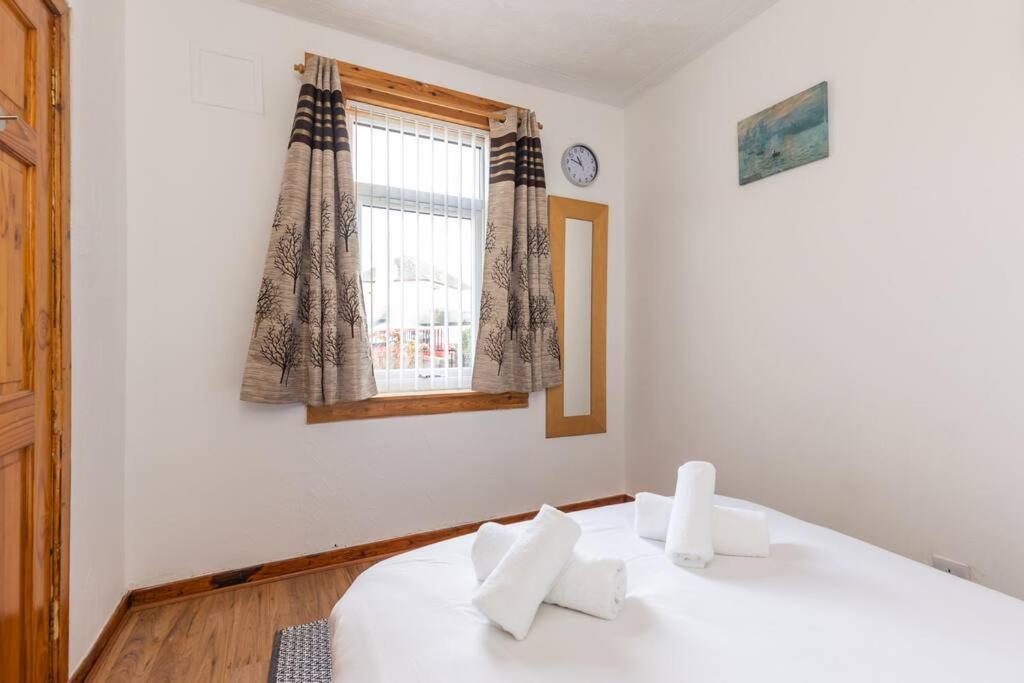 Apartment Beautiful 2 Bedroom Flat In EDI