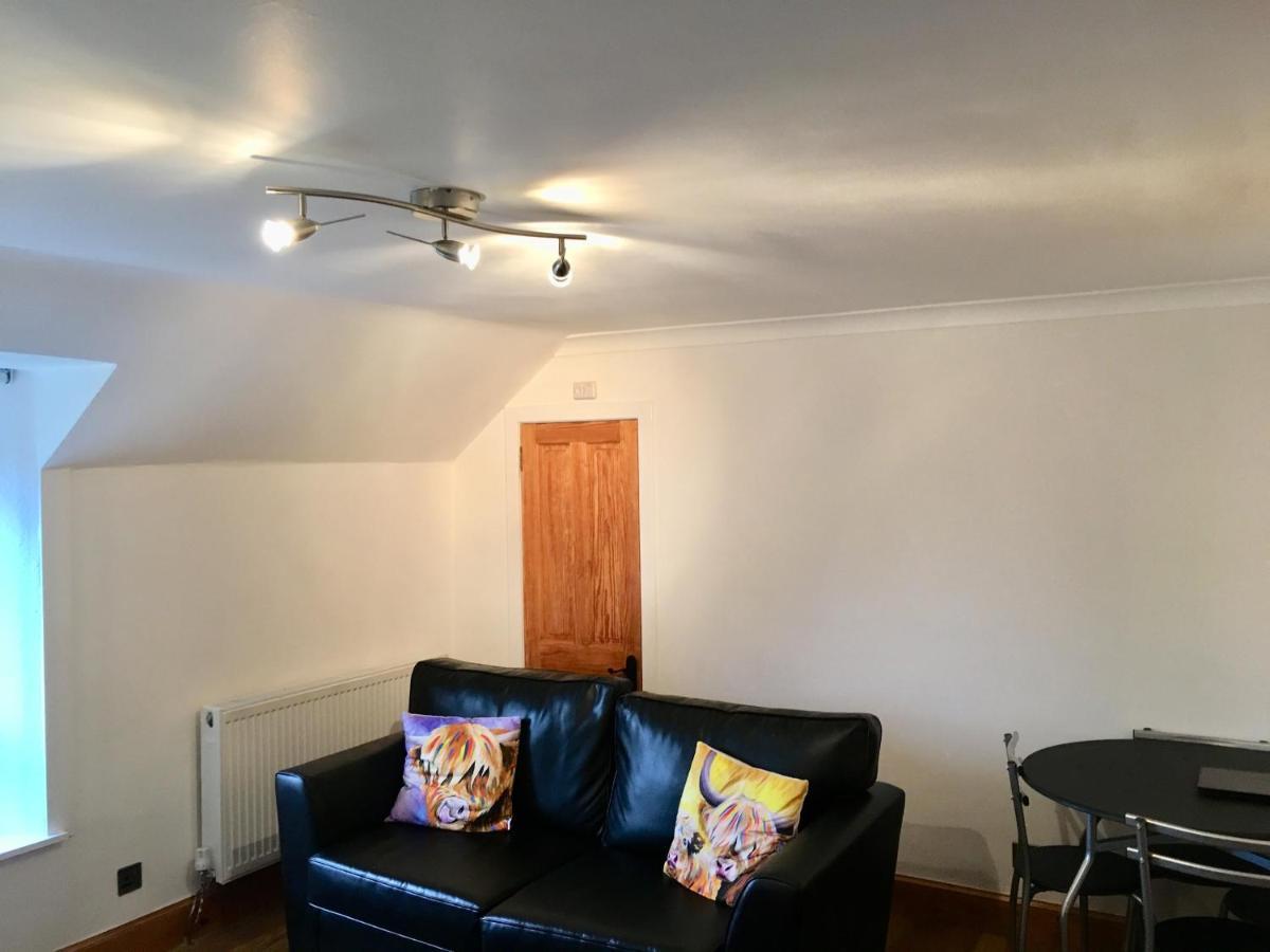 Apartment Drum Brae *
