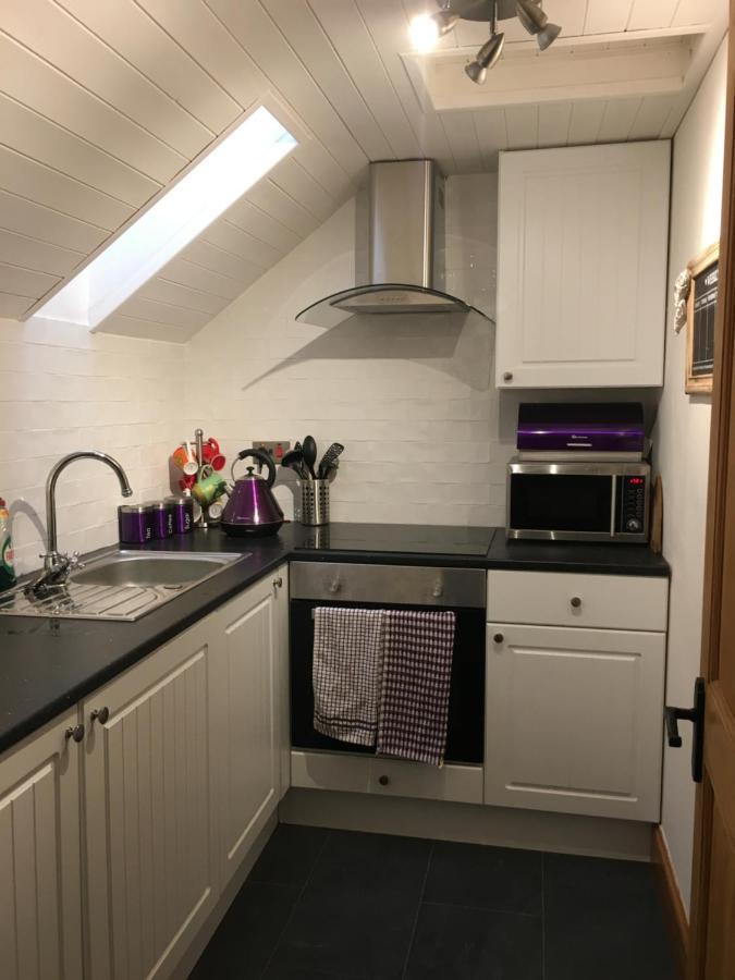 Drum Brae Apartment