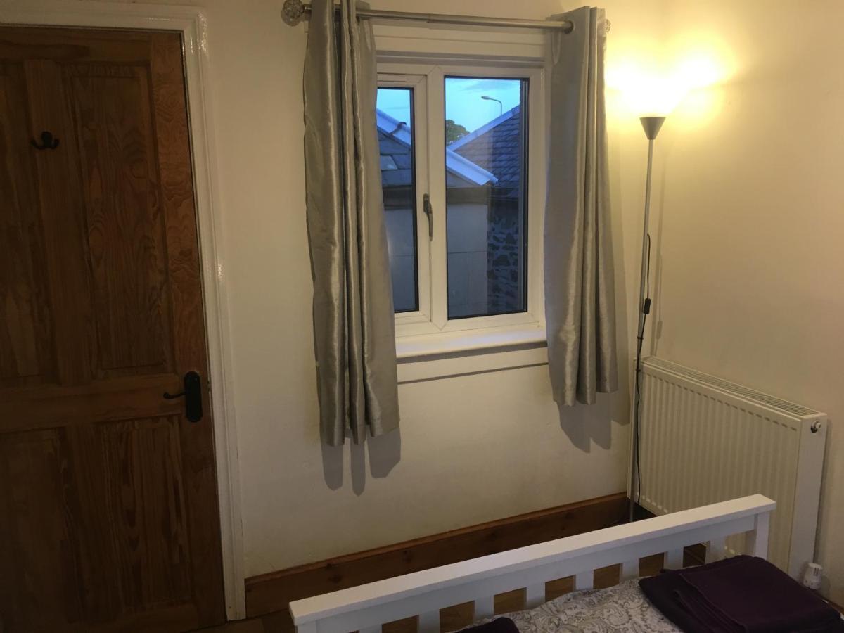 Drum Brae Apartment