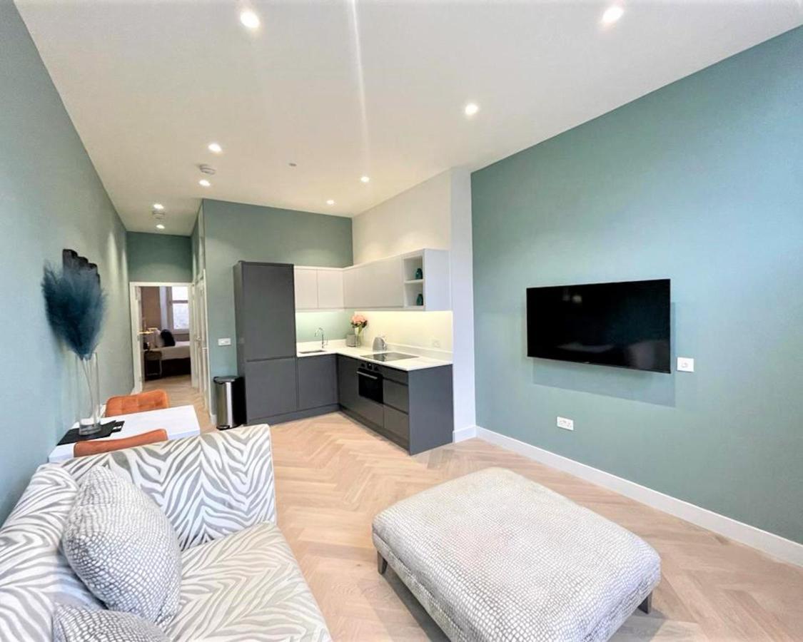 Apartment Trendy And Newly Reno'd 1 Bed Nr The Meadows