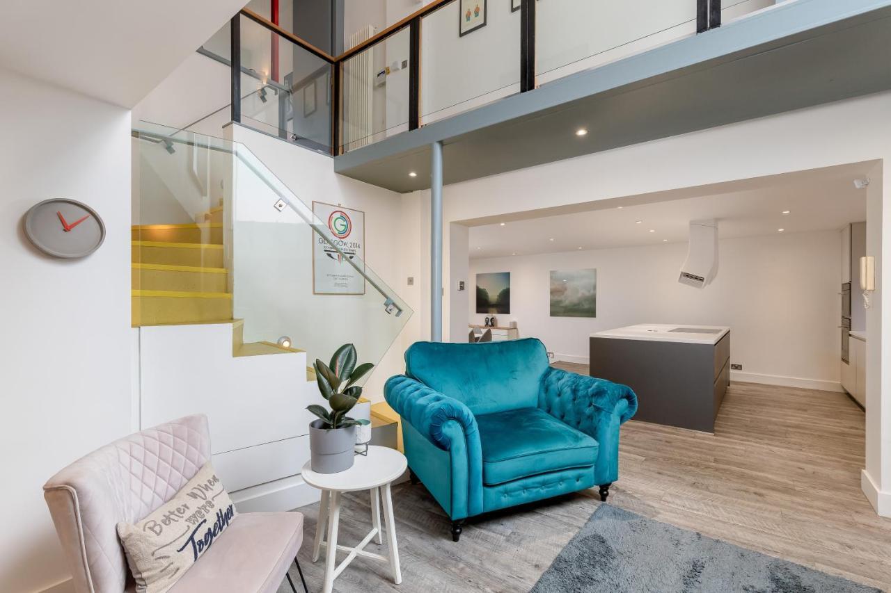 Luxury Architect Designed 13 Mins To Royal Mile Holiday home Edinburgh
