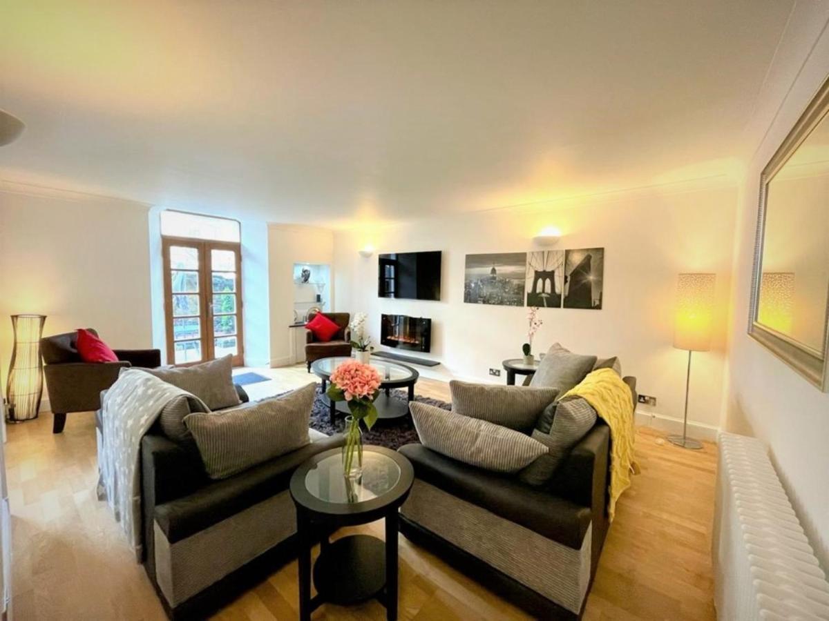 Elite 3 Bed New Town With Private Walled Garden * Edinburgh