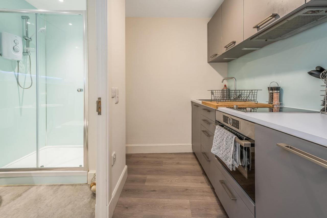 Relaxing & Cozy Studio - Oasis In The Heart Of - Sleeps Up To 3 Guests Apartment EDI