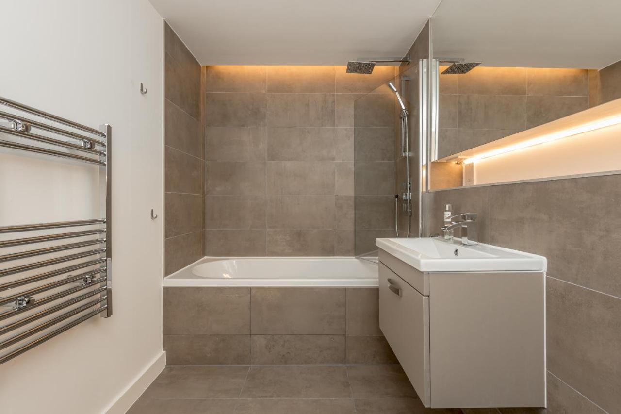 Altido Airy 3-bed Apt Near Royal Botanic Garden Apartment EDI