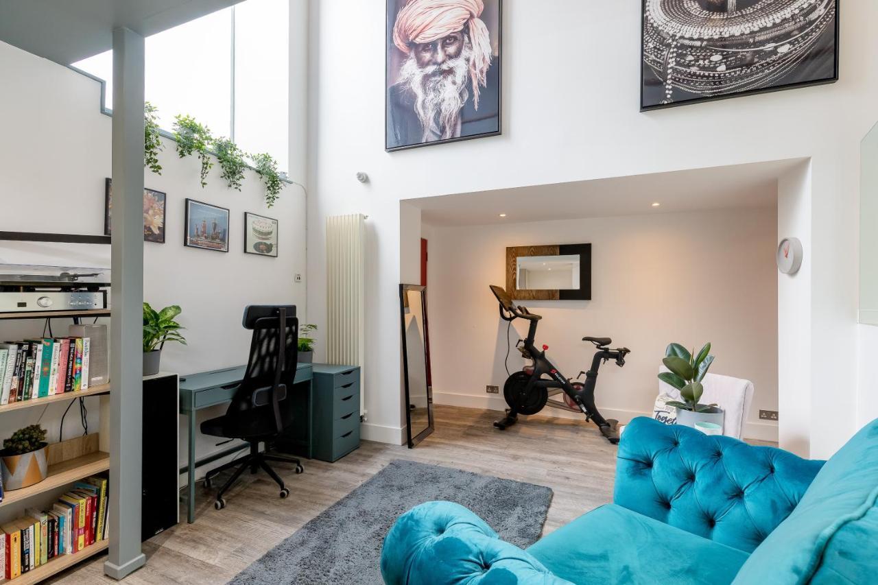 Holiday home Luxury Architect Designed 13 Mins To Royal Mile Edinburgh