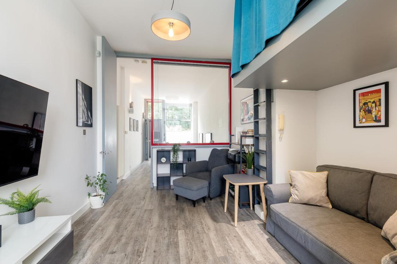 Holiday home Luxury Architect Designed 13 Mins To Royal Mile Edinburgh