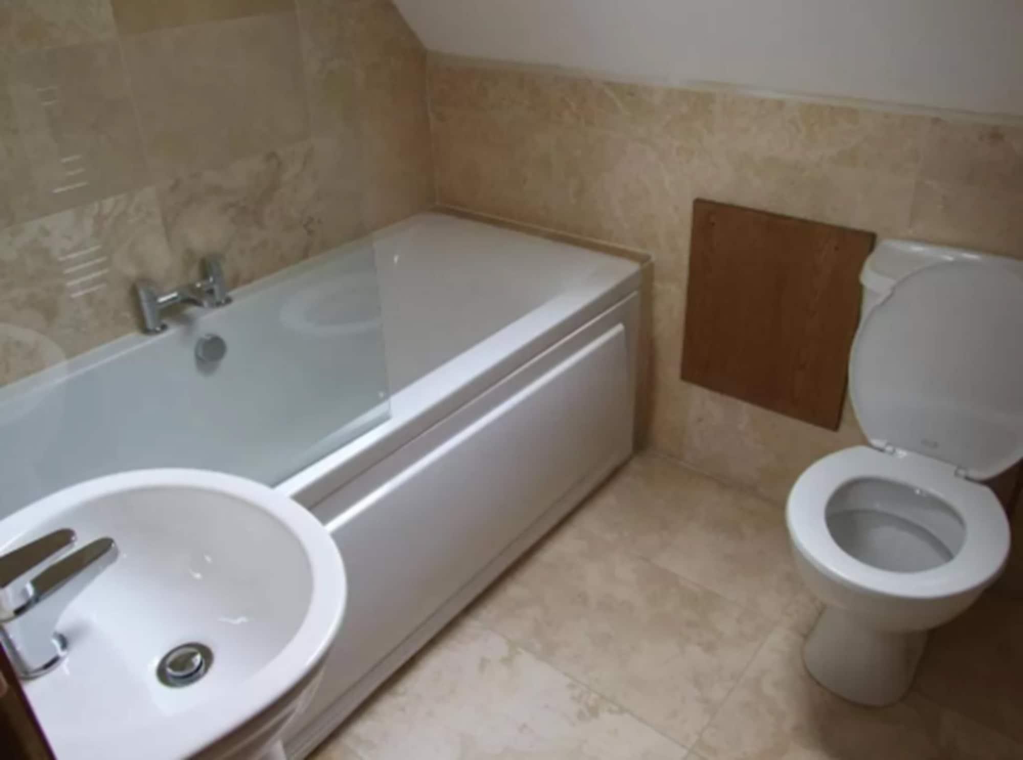 Cambridge House 3* Edinburgh
