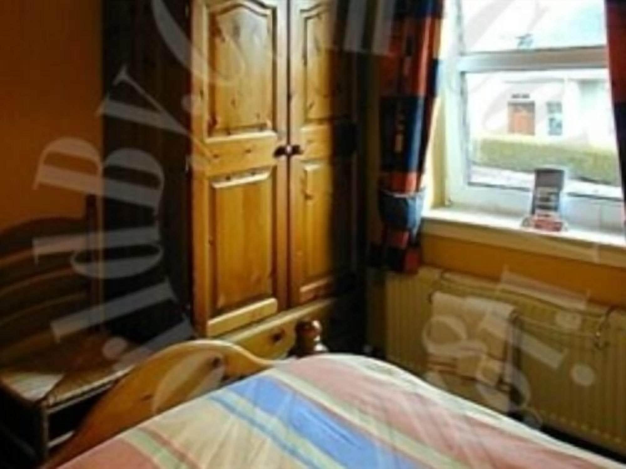 Hotel Twin Lions 2*