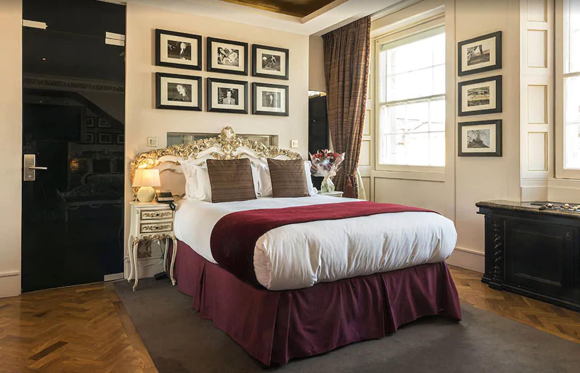Le Monde Hotel 4*