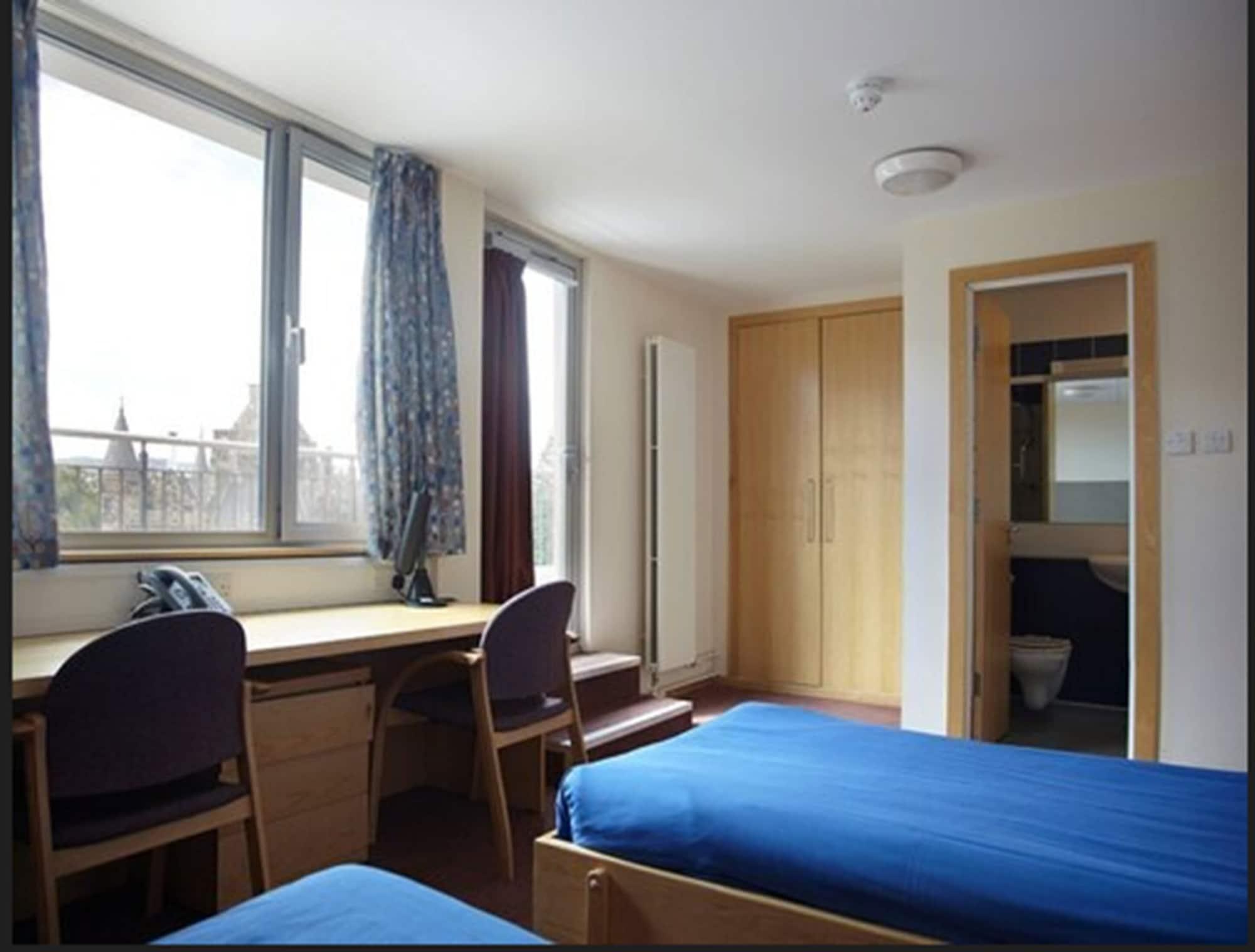 Summer At The Of Apartment Edinburgh