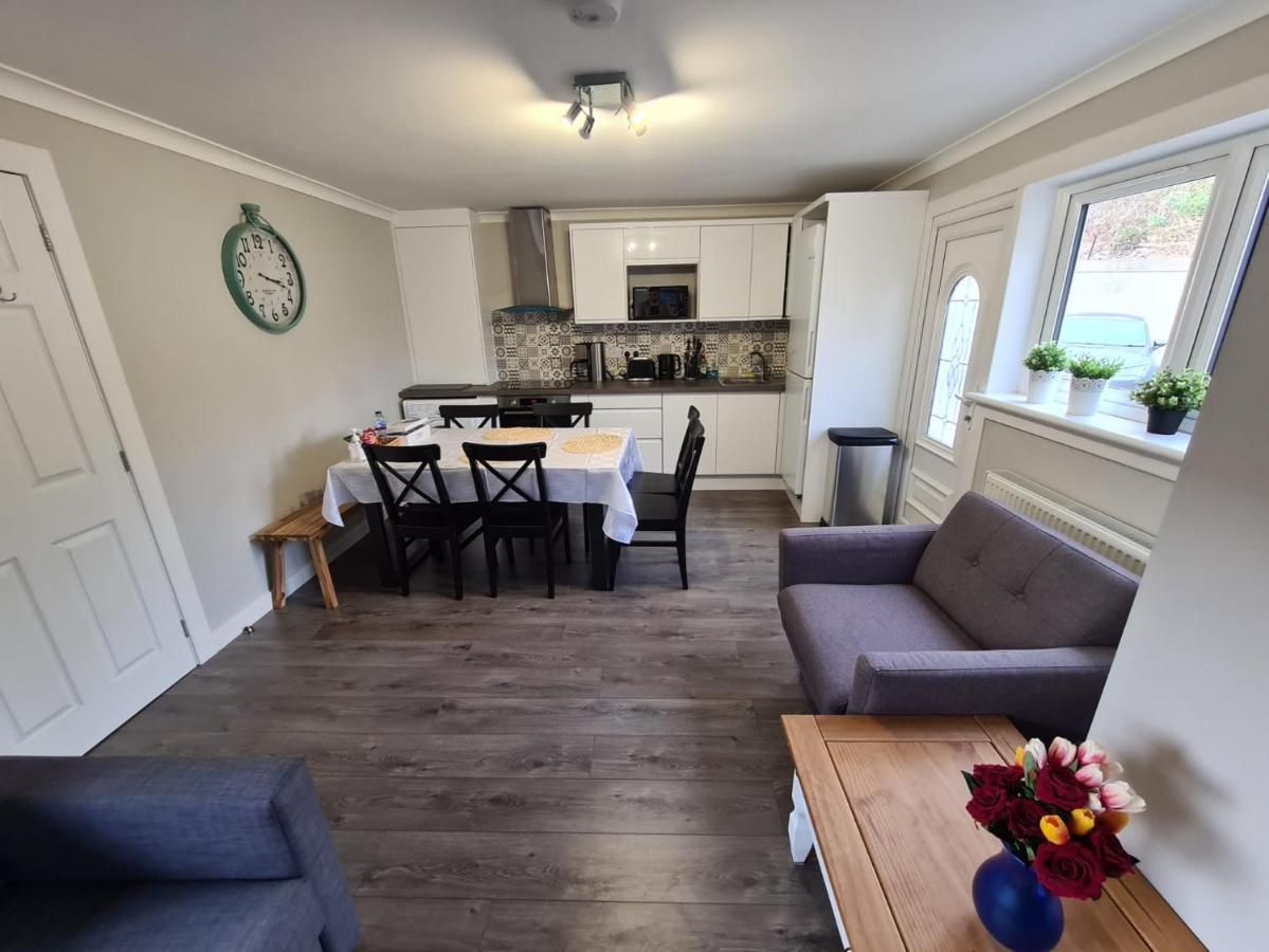 Holiday home Holyrood House