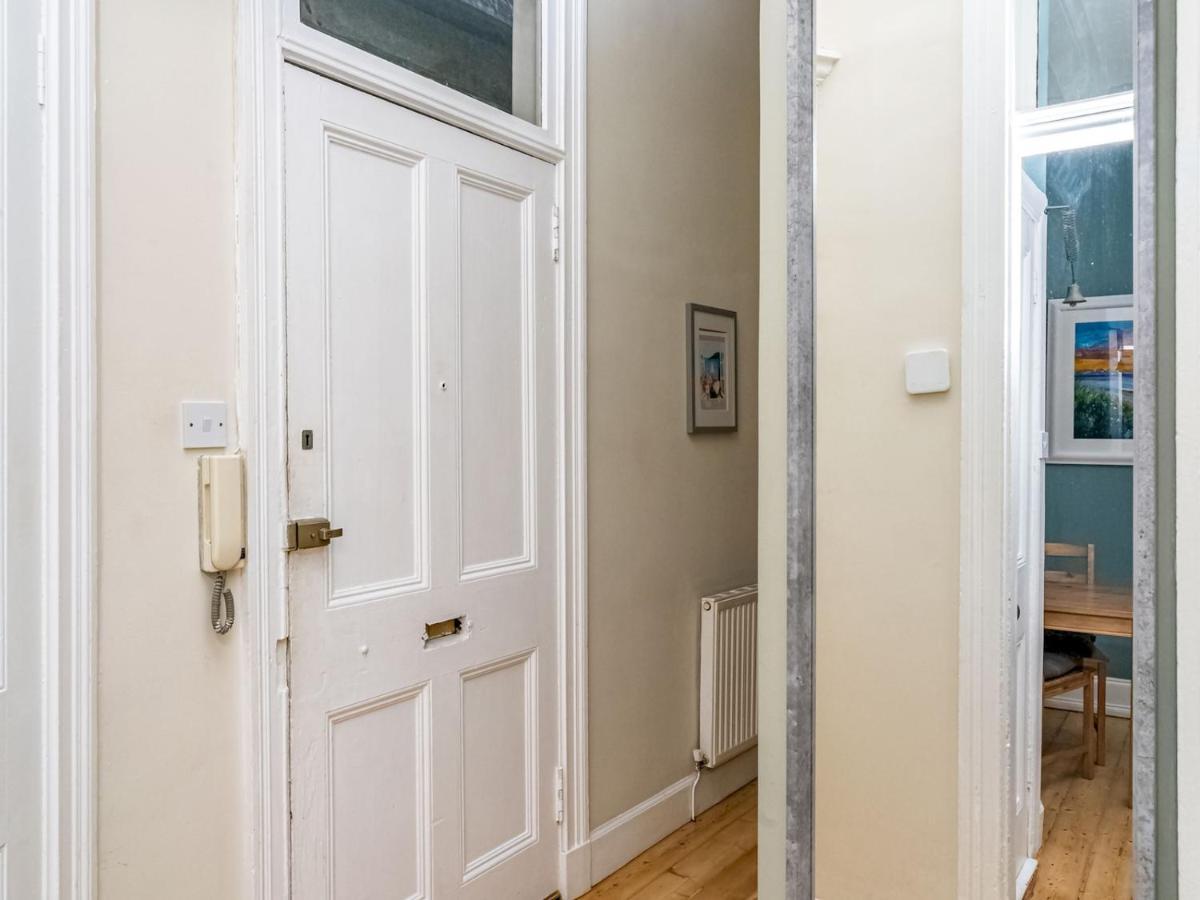 Pass The Keys Stunning And Modern 1 Bed Flat Near Centre * Edinburgh