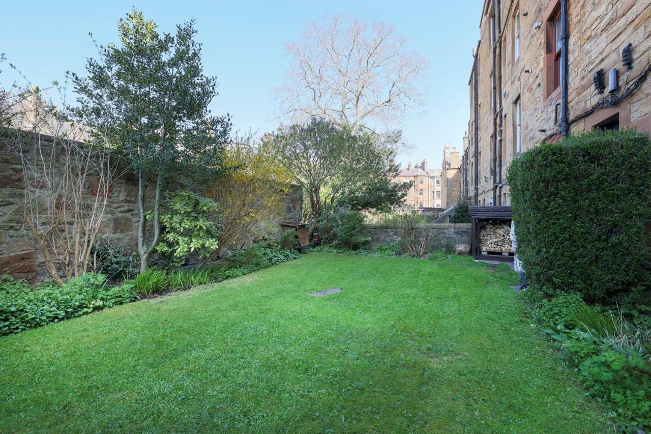 Joivy Gorgeous 1-bed Flat With A Shared Garden Apartment *