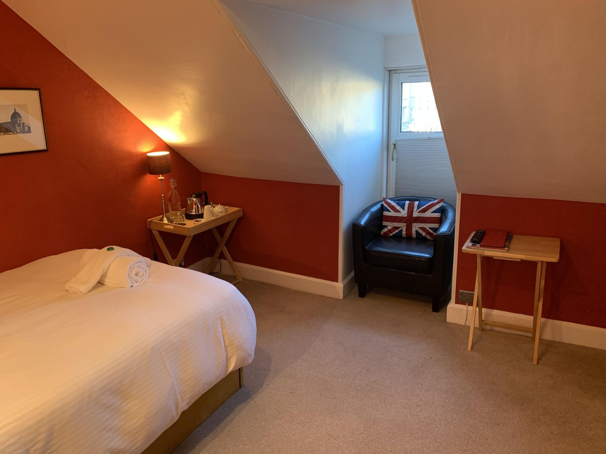 Guest house Southside 4*