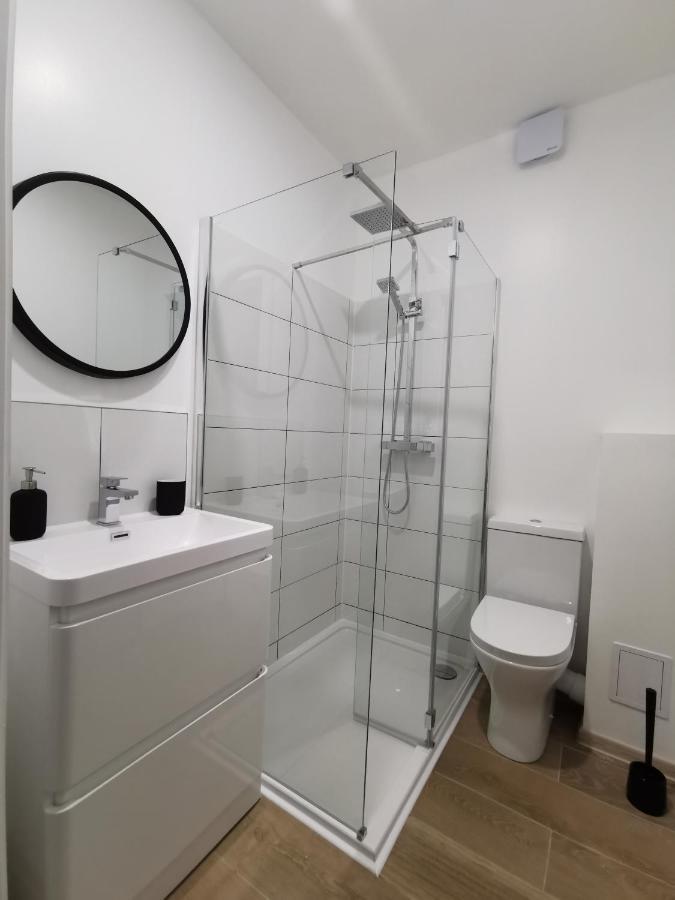 Lolo 2, Free Parking * Edinburgh