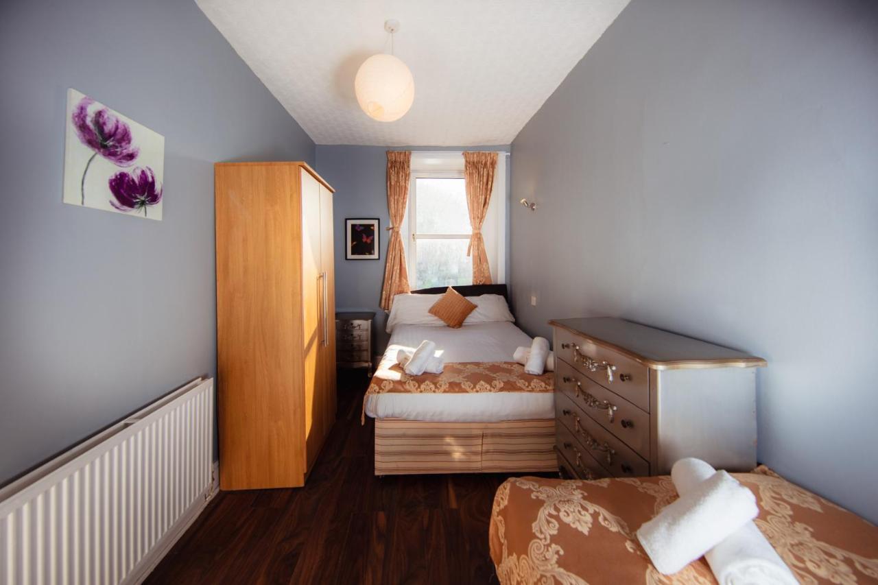 Super Central 4Bedroom Apartment At The Meadows