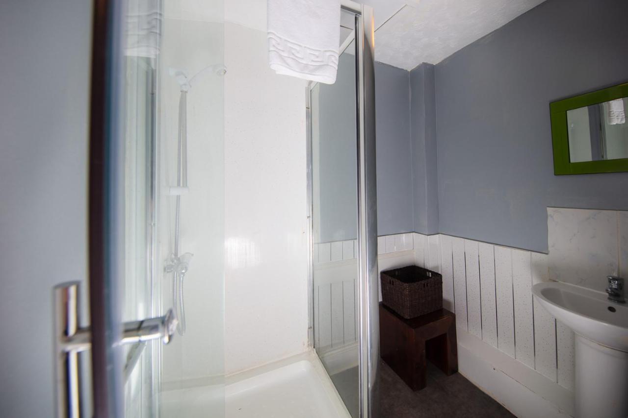 Super Central 4Bedroom Apartment At The Meadows