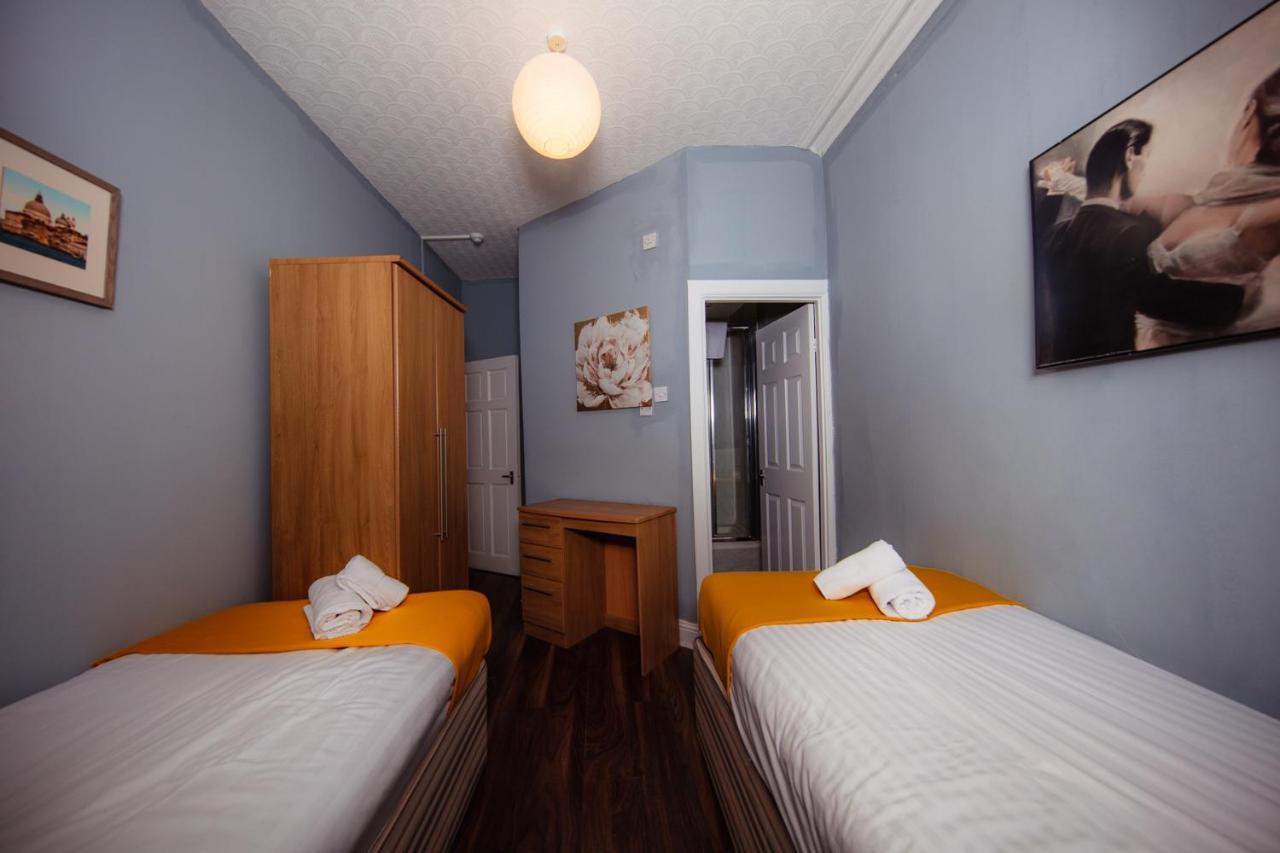 Super Central 4Bedroom Apartment At The Meadows *