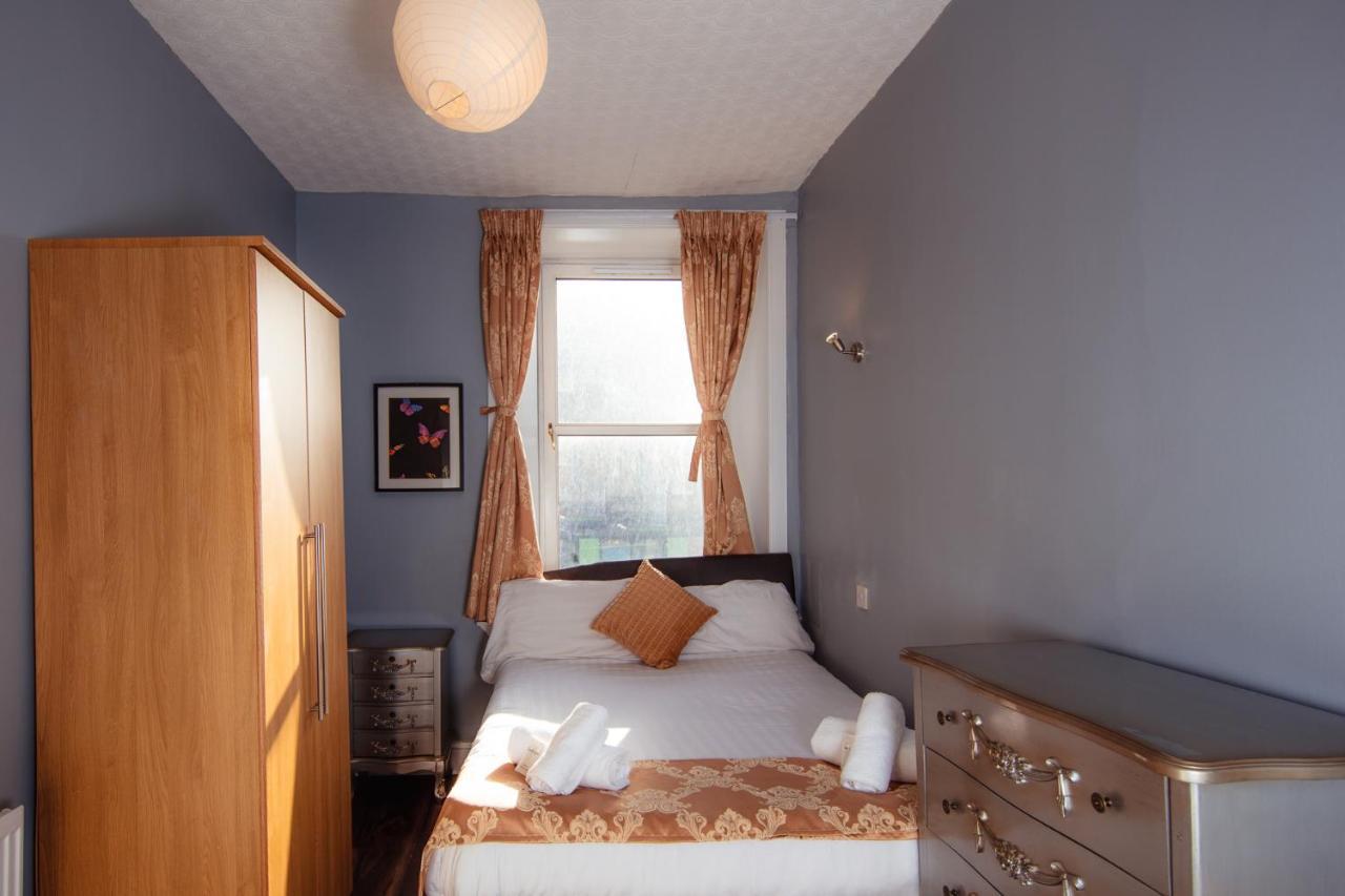 Super Central 4Bedroom Apartment At The Meadows * Edinburgh