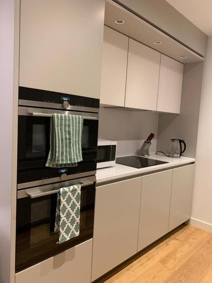 Quartermile One Bedroom Apartment Edinburgh
