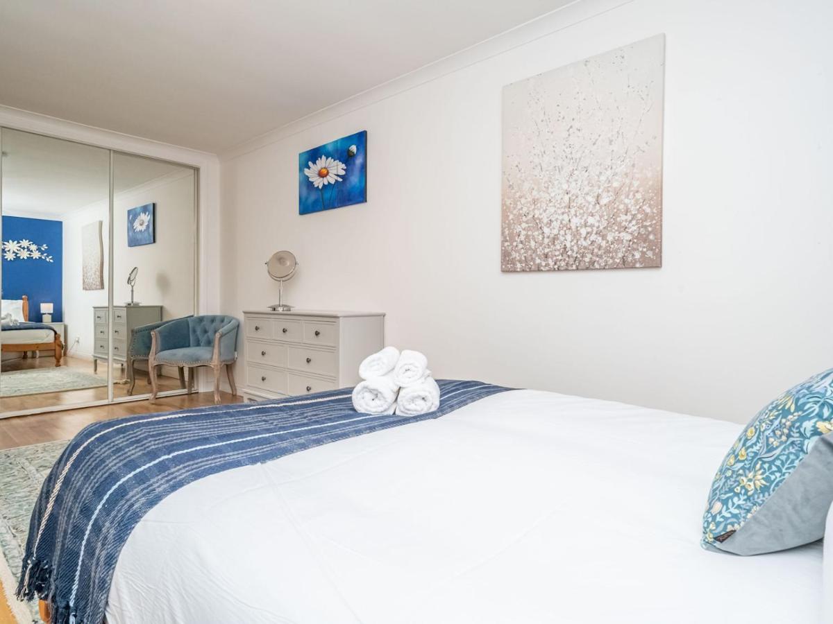 Apartment Pass The Keys Stunning Flat With Sea View And Parking EDI