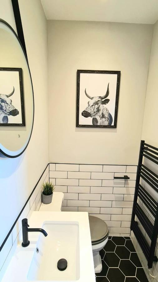 Apartment Stunning 2 Bedroom Georgian EDI