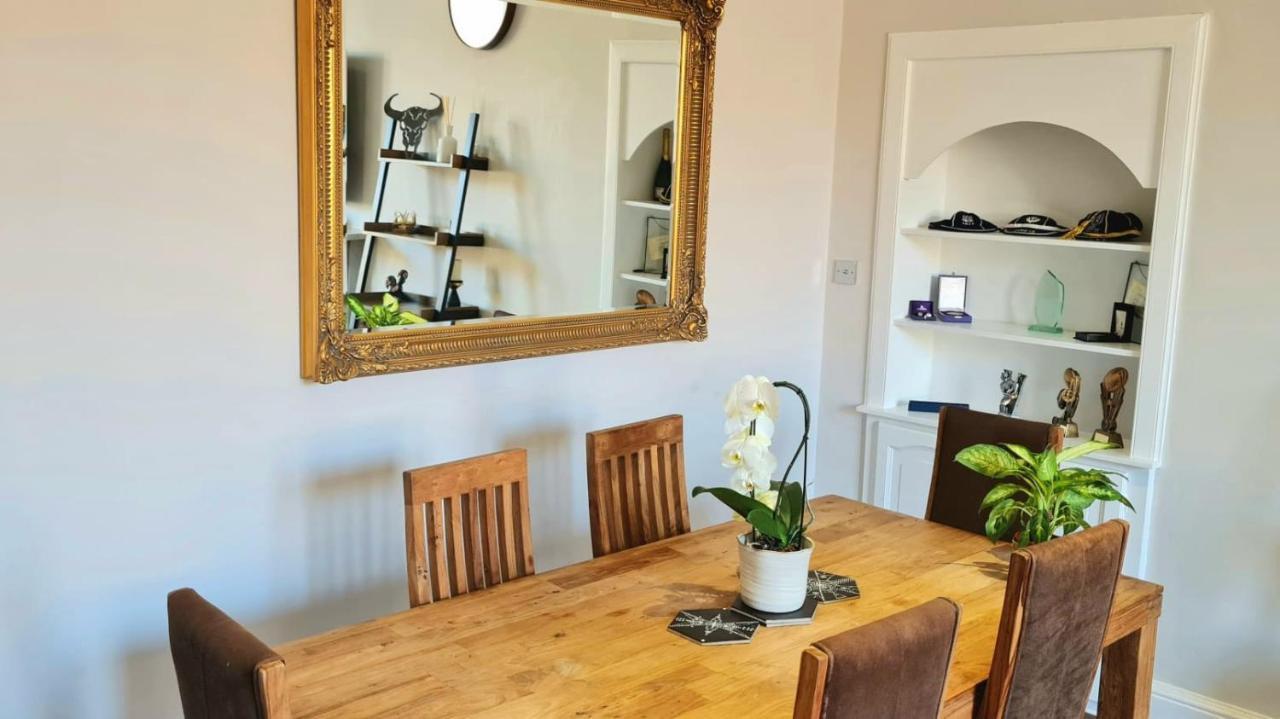 Apartment Stunning 2 Bedroom Georgian *