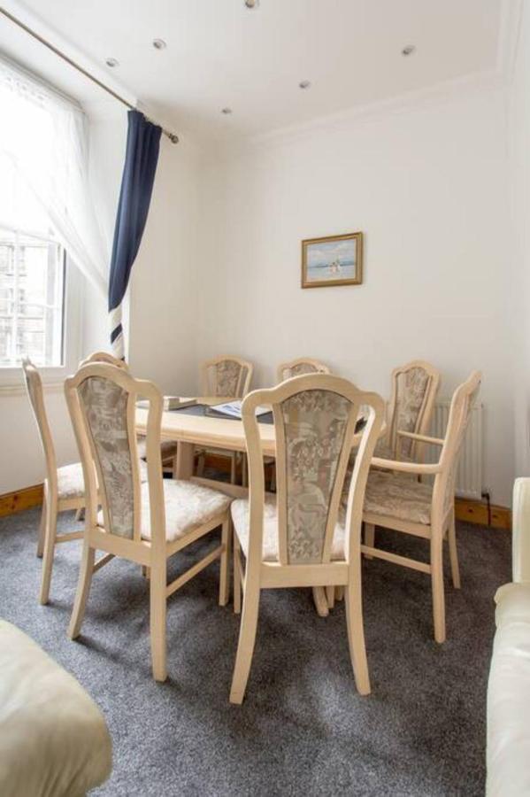 Apartment Joivy Spacious In The Old Town EDI