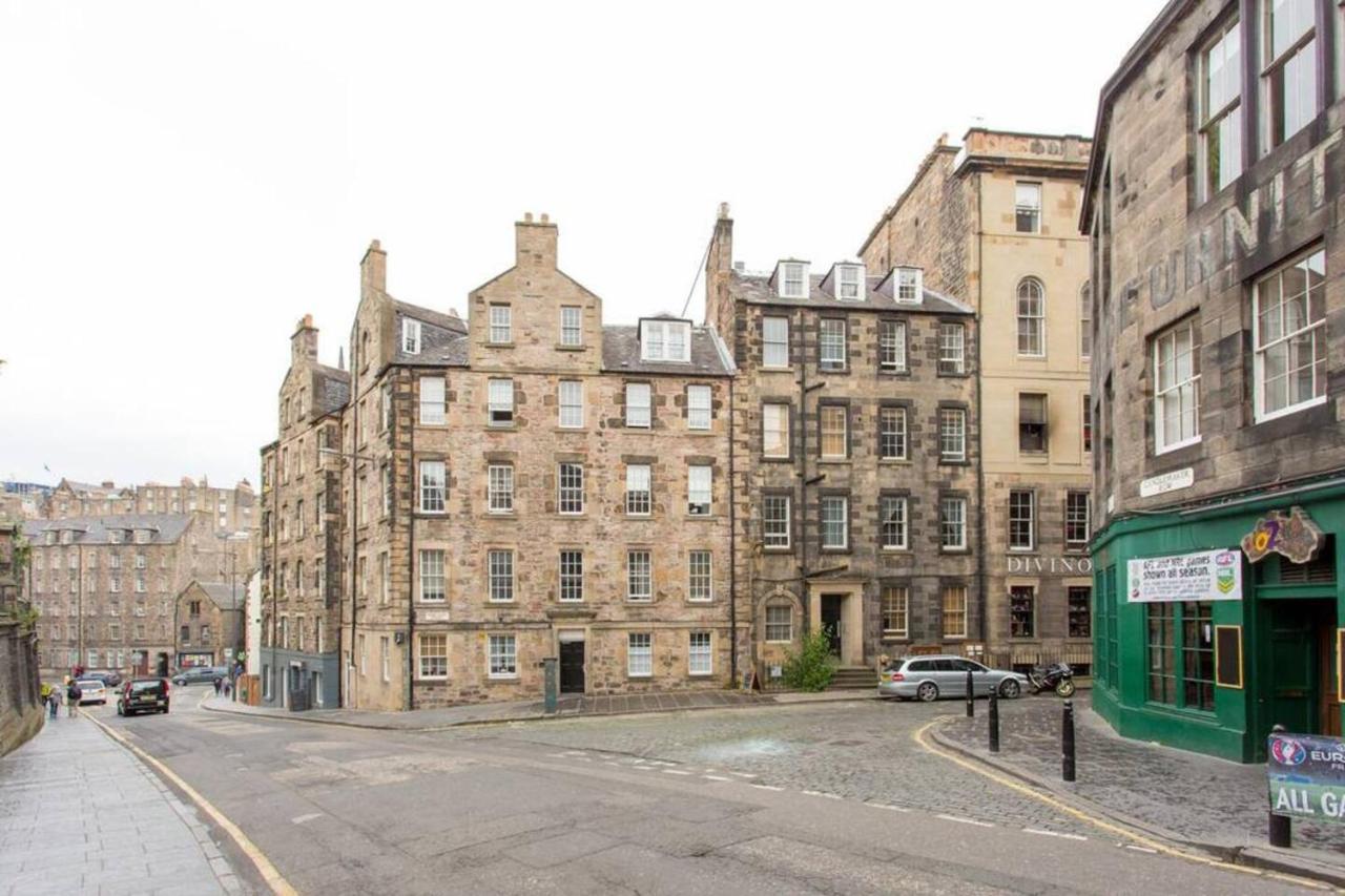 Joivy Spacious In The Old Town Apartment EDI