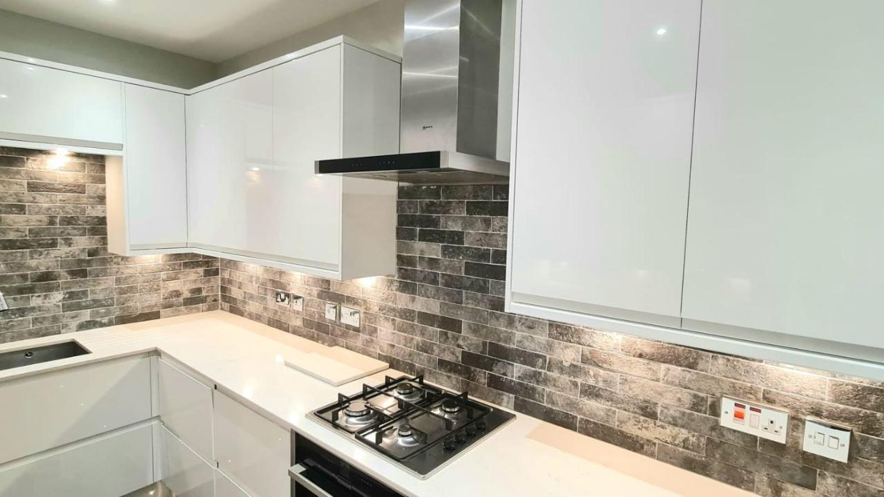 Apartment Stunning 2 Bedroom Georgian *