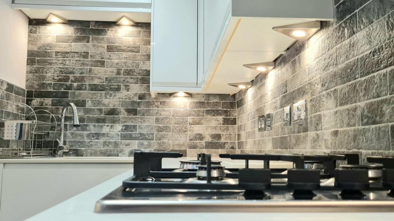 Apartment Stunning 2 Bedroom Georgian