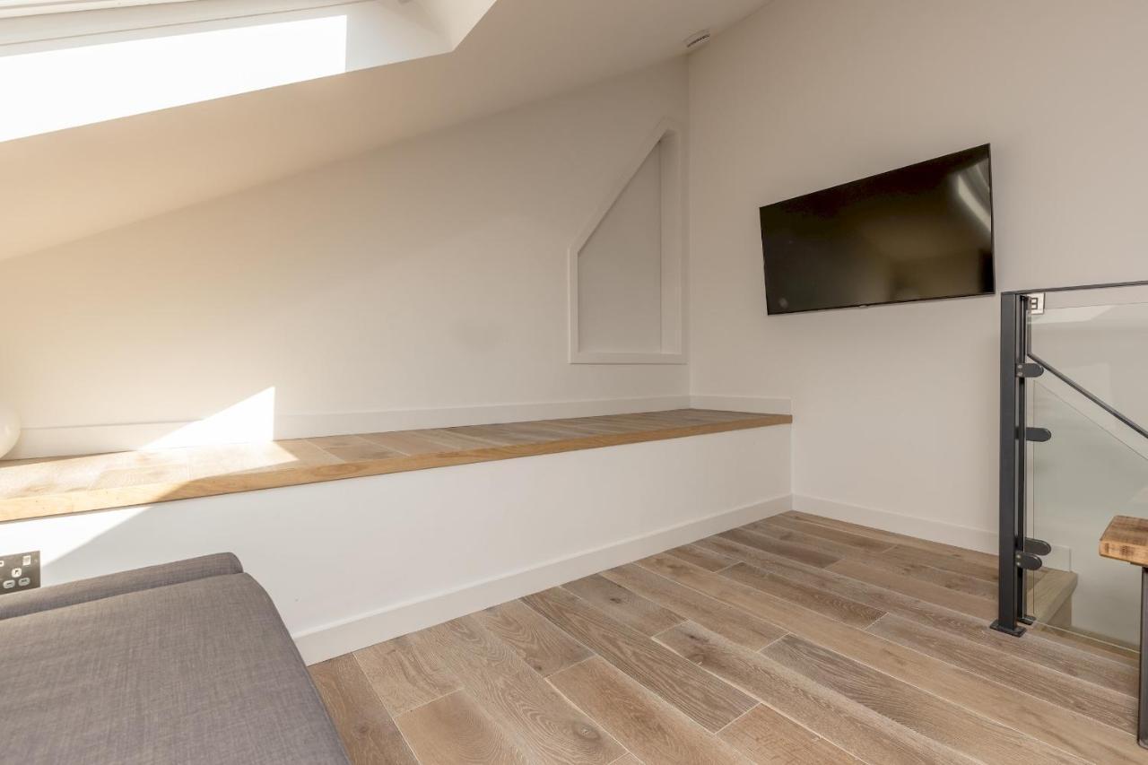 Apartment Pass The Keys Stunning 3 Bed Loft Style With Free Parking Edinburgh