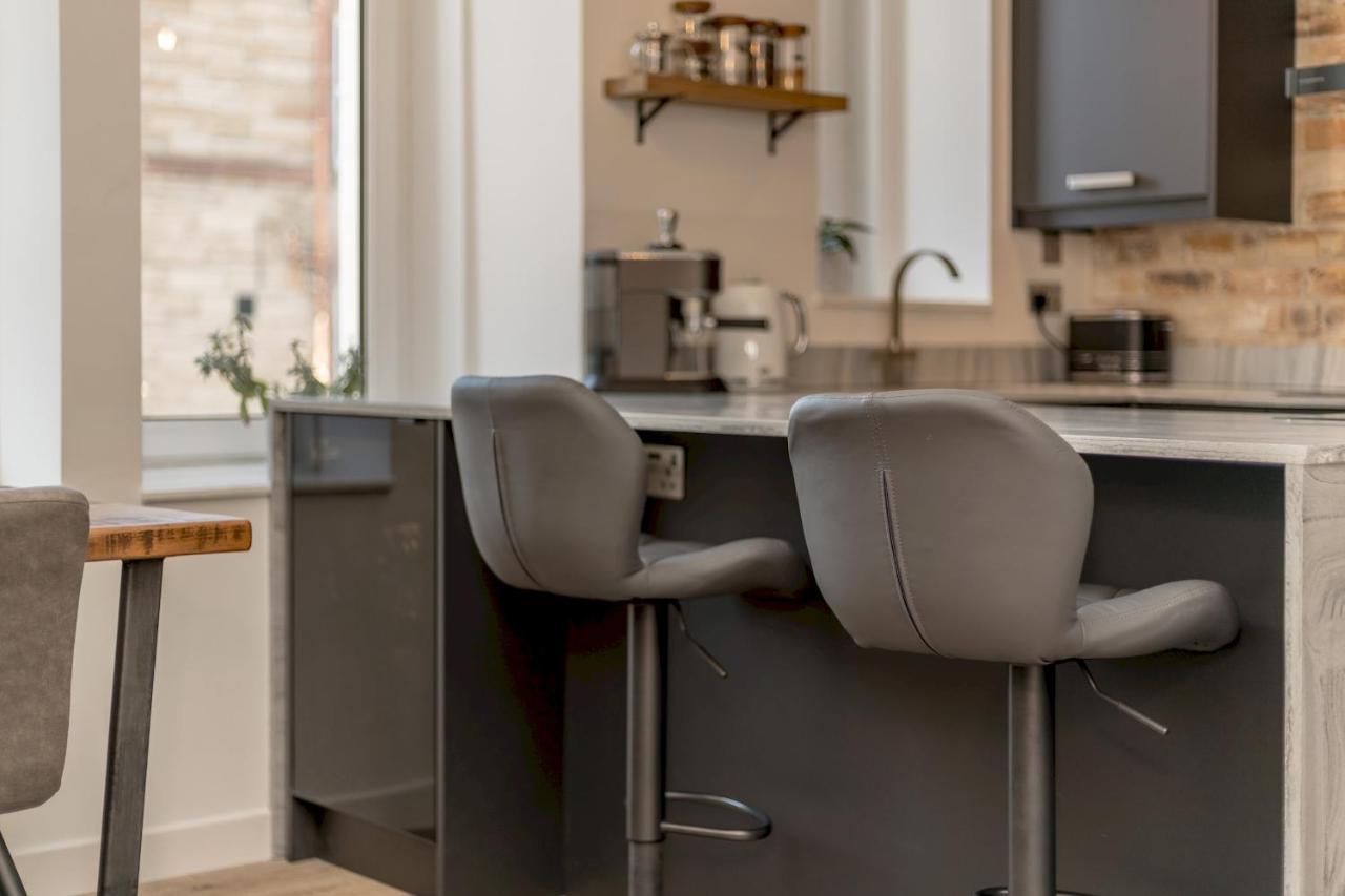 Pass The Keys Stunning 3 Bed Loft Style With Free Parking * Edinburgh