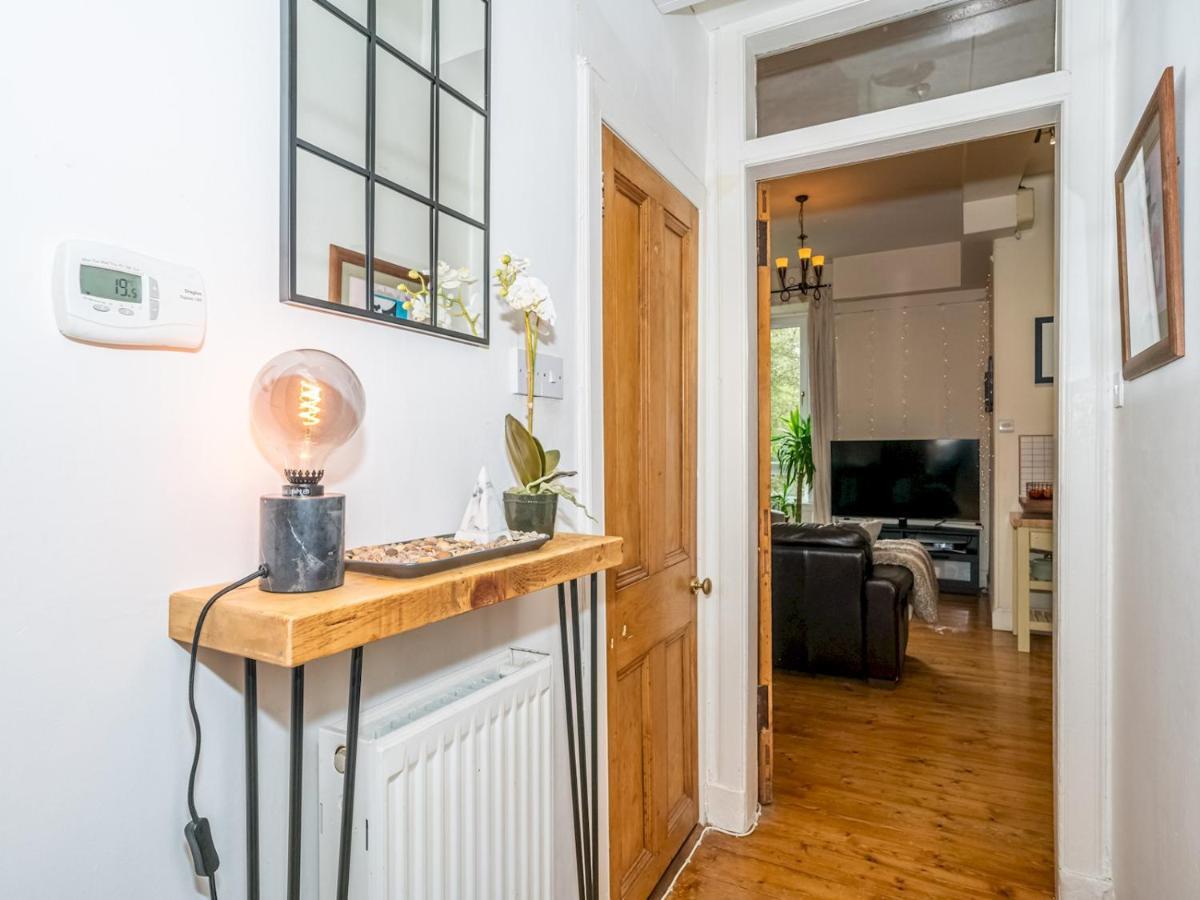 Pass The Keys Superb 1 Bed Flat In Traditional Victorian Building * Edinburgh